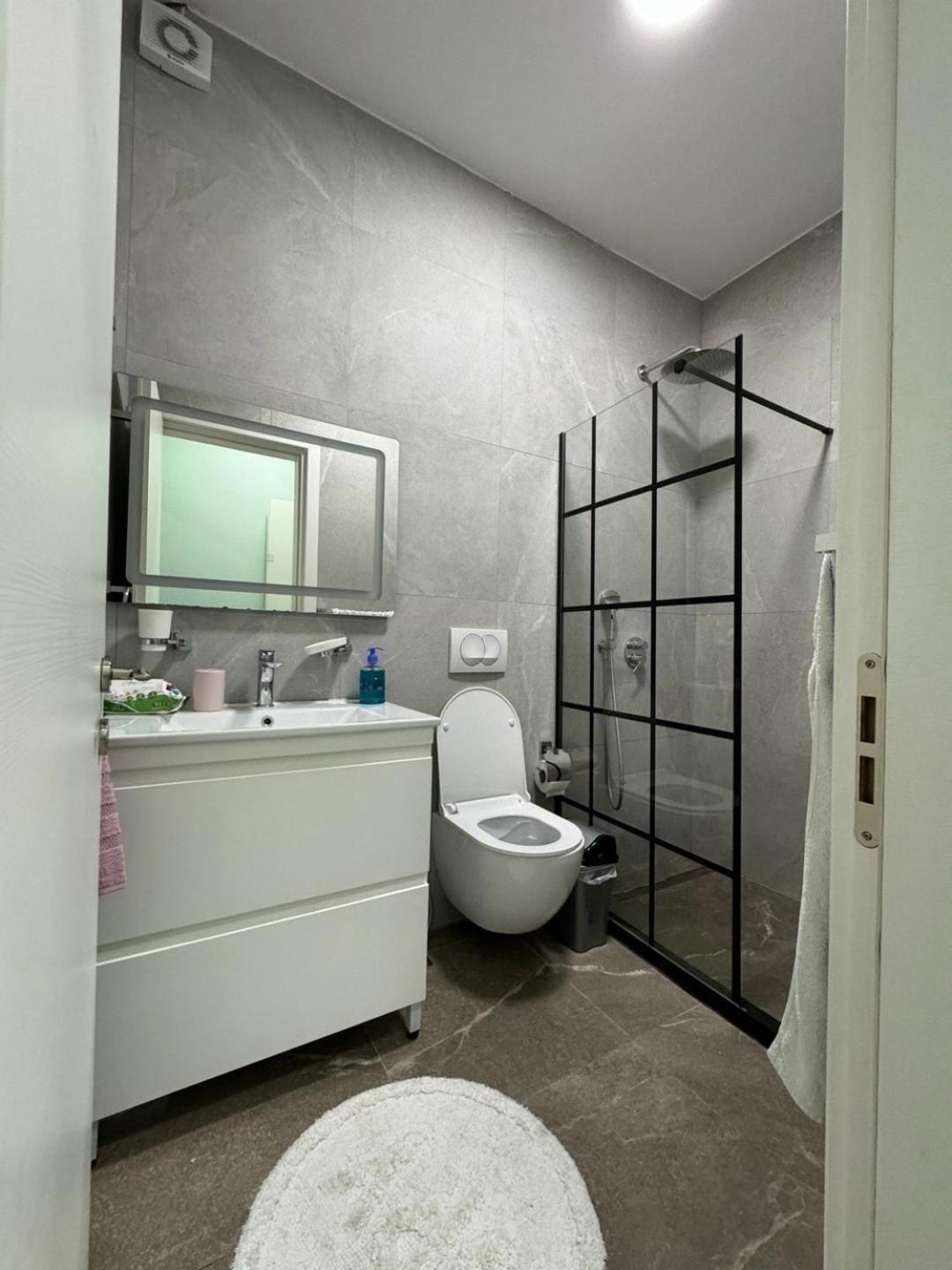 Tirana Centre Lions Gate 2 Apartment Extérieur photo